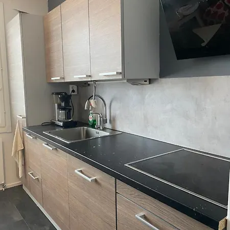 Huttunen 3 - Ihqu Kolmio Loistavalla Sijainnilla! Apartamento *